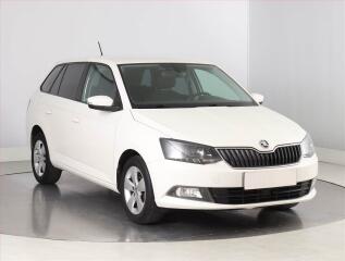 Peugeot 5008 PureTech 130, 7�m�st, Tempomat
