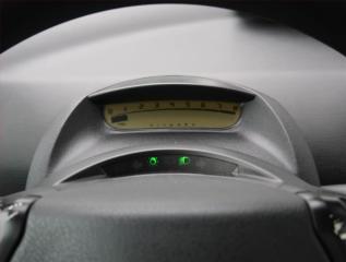 Citroën C4 (2008) 1.4 16V, Klima, rezervace - náhled 17