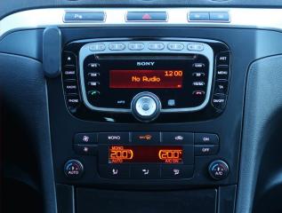 Ford S-MAX (2012) 2.0 TDCi, Serv.kniha, Tempomat - náhled 12