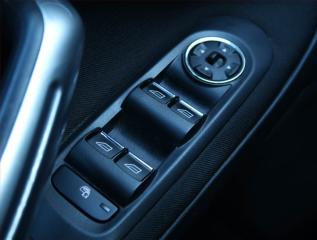 Ford S-MAX (2012) 2.0 TDCi, Serv.kniha, Tempomat - náhled 14