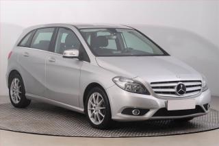 Mercedes-Benz Chrome Edition B 180, Tempomat