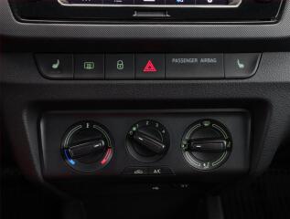 Škoda Kamiq (2020) Ambition 1.5 TSI, ČR, 110KW - náhled 14