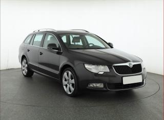 koda Superb Elegance 2.0 TDI, Xenony