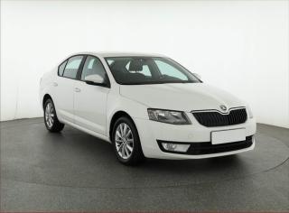 koda Octavia 1.6 TDI, R,1.maj, Tempomat
