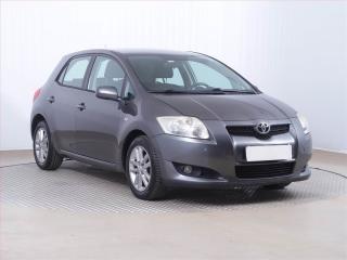 Toyota Auris 1.6 Dual VVT-i, Xenony