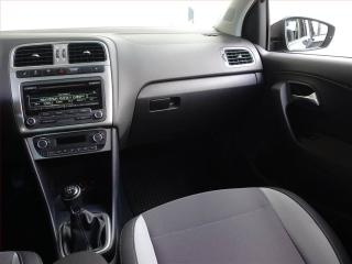 Volkswagen Polo (2014) 1.6 TDI, Serv.kniha, Tempomat - náhled 8