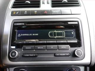 Volkswagen Polo (2014) 1.6 TDI, Serv.kniha, Tempomat - náhled 15