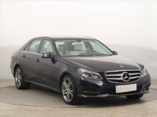 Mercedes-Benz E 220 BlueTEC, Automat