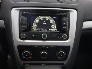 Škoda Octavia (2011) Ambiente Plus 1.6 TDI - náhled 12
