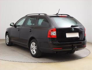 Škoda Octavia (2011) Ambiente Plus 1.6 TDI - náhled 4