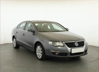 Volkswagen Passat 2.0 TDI, Klima, pkn stav