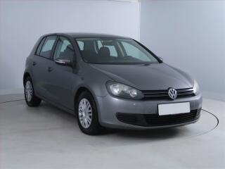 Volkswagen Golf 2.0 TDI, po STK, obl�ben� v�z