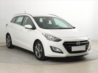 Hyundai i30 Weekend 1.6 CRDi, �R,1.maj