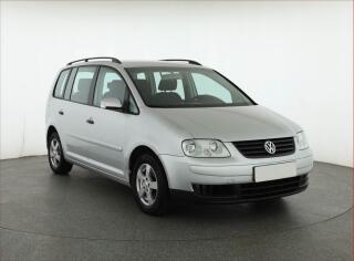 Volkswagen Touran Trendline 1.6 FSI, Ta�n�