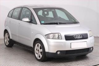 Audi A2 1.4, nov� STK, zamluveno