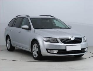 �koda Octavia 1.6 TDI, Serv.kniha, Tempomat