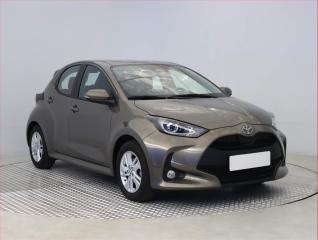 Toyota Yaris 1.5 VVT-i Hybrid, R