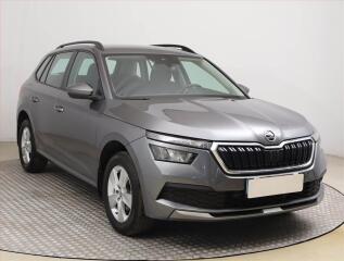 �koda Kamiq Ambition Plus 1.0 TSI, �R