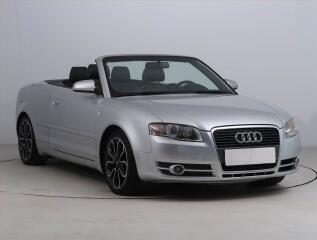 Audi A4 2.0 TDI, Serv.kniha, Xenony