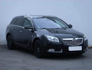 Opel Insignia 2.0 CDTI, Serv.kniha, po STK