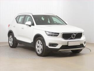 Volvo XC40 T4