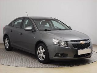 Chevrolet Cruze 1.6 i 16V, jezd vborn