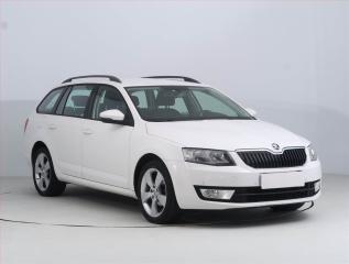 koda Octavia 1.6 TDI, Serv.kniha, Tempomat