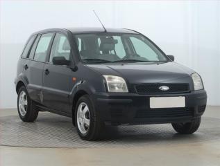 Ford Fusion 1.4, po STK, rezervace