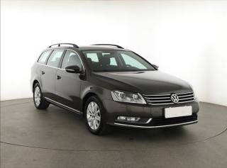 Volkswagen Passat Comfortline 2.0 TDI