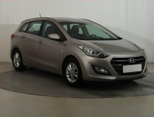 Hyundai i30 Trikolor 1.6 MPI, �R,1.maj