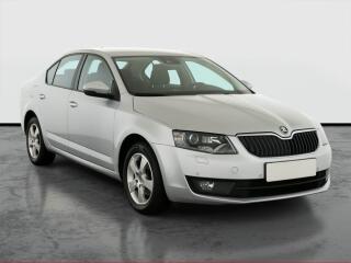 �koda Octavia 2.0 TDI, �R,1.maj, Navi