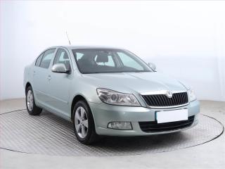 koda Octavia Elegance 2.0 TDI, Tempomat