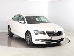 koda Superb 2.0 TDI, Automat, Xenony