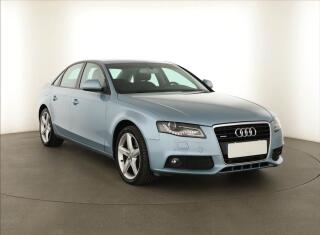 Audi A4 3.2 FSI, 4X4, Navi, Xenony