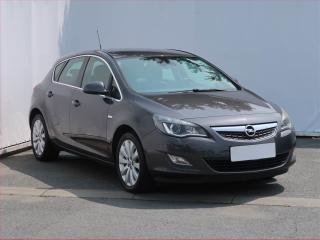 Opel Astra Cosmo 1.4 T, Automat