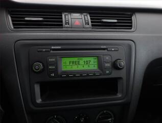 Škoda Octavia (2018) Ambition Plus 1.5 TSI, ČR - náhled 13