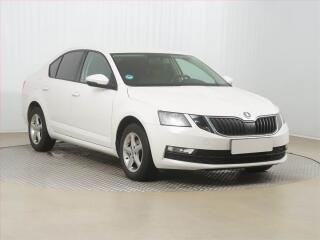 �koda Octavia 1.6 TDI, Serv.kniha, Tempomat