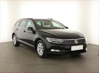 Volkswagen Passat 2.0 TDI, Automat, Navi