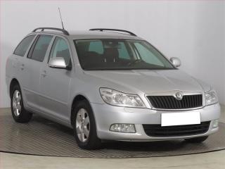 koda Octavia 2.0 TDI, Serv.kniha, Xenony