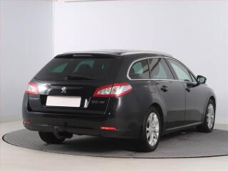 Peugeot 508 (2014) 2.0 HDi, Navi, Xenony - náhled 5