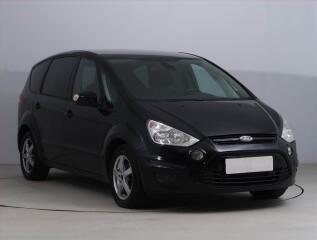 Ford S-MAX 2.0 TDCi, 7�m�st, po STK