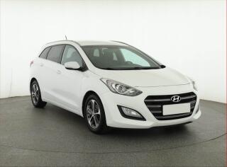Hyundai i30 1.6 GDI, Serv.kniha, Tempomat