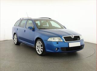 �koda Octavia RS 2.0 TDI, nov� STK, Ta�n�