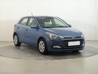 Hyundai i20 1.2, �R,1.maj, Serv.kniha