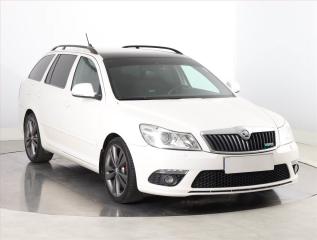 koda Octavia RS 2.0 TDI, Serv.kniha, Navi