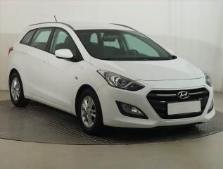 Hyundai i30 1.6 MPI, �R,1.maj, Serv.kniha
