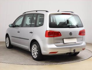 Volkswagen Touran (2010) 1.6 TDI, Automat, Serv.kniha - náhled 4