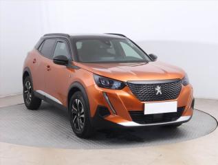 Peugeot 2008 1.2 PureTech, R PVOD, ZRUKA