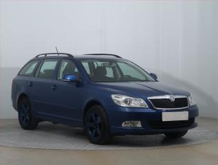 koda Octavia Ambiente 1.6 TDI, Tempomat