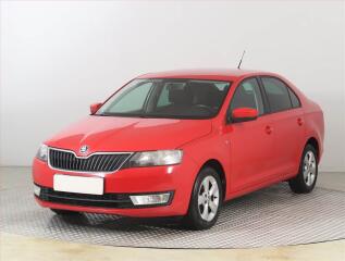 Škoda Superb (2018) 1.6 TDI, Navi, Bi-Xenony - náhled 2